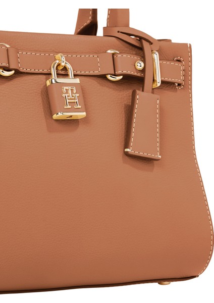 Deri Taba Kadın El Çantası AW0AW17188 modelleri