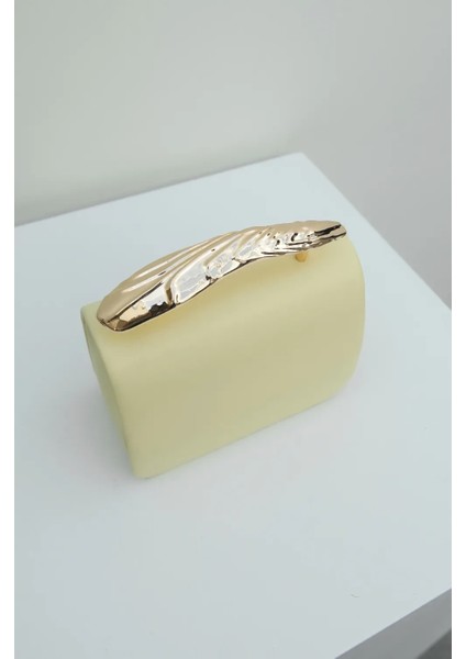 Aria El ve Omuz Çantası fiyatları