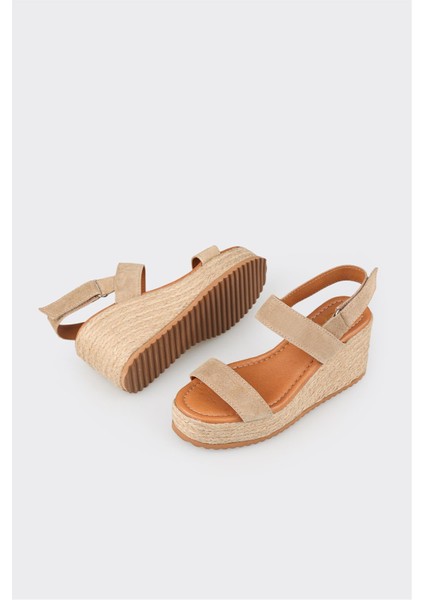 Kadın Taba Deri Dolgu Topuk Espadril Doğal Taban ile Şık ve Rahat Yaz Ayakkabısı modelleri