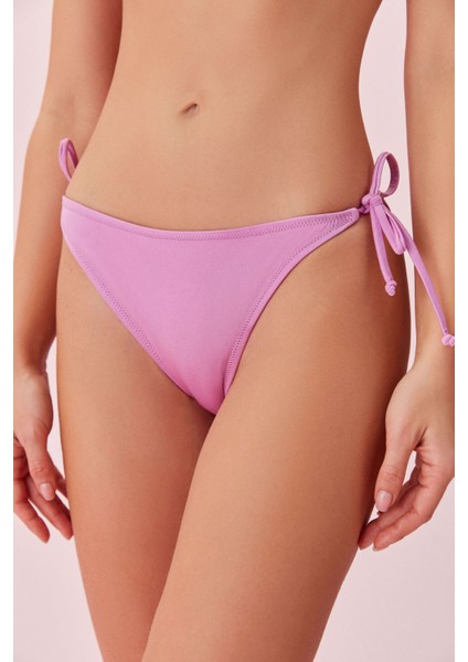 Ince Bağcıklı Bikini Alt