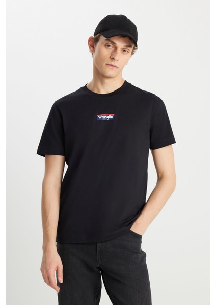 %100 Pamuk Regular Fit Normal Kesim Siyah Minimal Logo Tişört