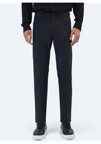 Siyah Düz Dokuma Fitted Fit Casual Pamuk Karışımlı Pantolon fiyatları