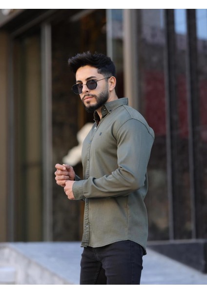 Slim Fit Haki Oxford Düğmeli Yaka Kolay Ütülenebilir Nakış Detaylı Pamuklu Erkek Gömlek fırsatları