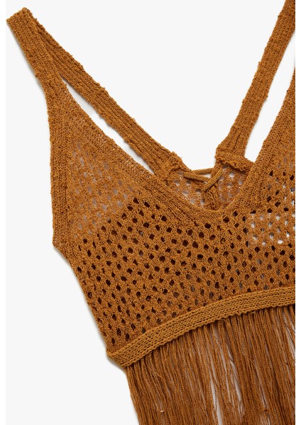 Püsküllü V Yaka Kolsuz Sırt Detaylı Slim Fit Kroşe Crop Bluz modelleri