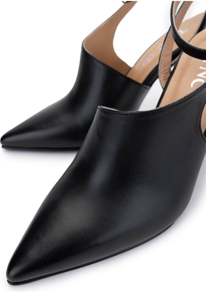 Kadın Deri Siyah Topuklu Ayakkabı 594 6127 Bn Ayk Y15 Sıyah modelleri