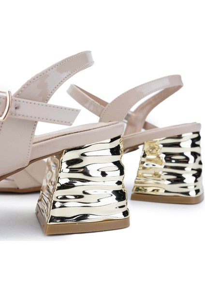 Kadın Vegan Siyah Rugan Topuklu Ayakkabı 1134 5060 Bn Ayk Y25 Sıyah Rgn fırsatları