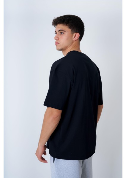 Bisiklet Yaka Oversize T-Shirt Siyah fiyatları
