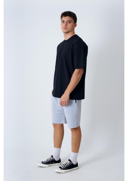Bisiklet Yaka Oversize T-Shirt Siyah fırsatları