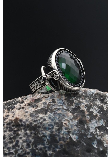 Erkek Yüzüğü 925 Ayar Gümüş Hz. Ali Zülfikar Kılıcı Yeşil Zirkon Taşlı Zirkon Taş Süslemeli 901781 fiyatları