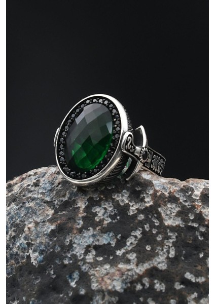 Erkek Yüzüğü 925 Ayar Gümüş Hz. Ali Zülfikar Kılıcı Yeşil Zirkon Taşlı Zirkon Taş Süslemeli 901781 indirimleri