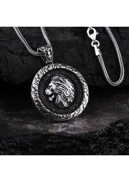 Otantik Motifli Zirkon Taşlı Gümüş Aslan Kolye
