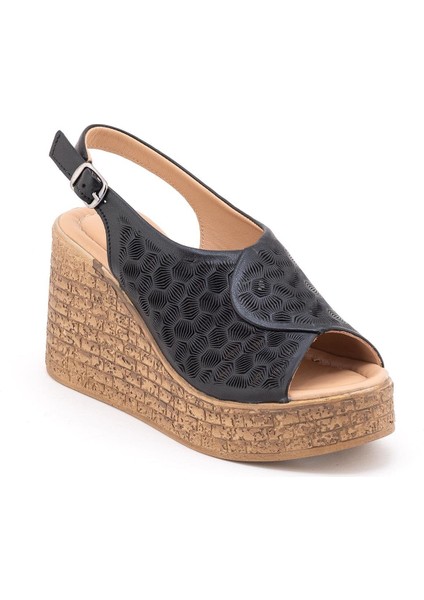 2310822 Kadın Sandalet fiyatları