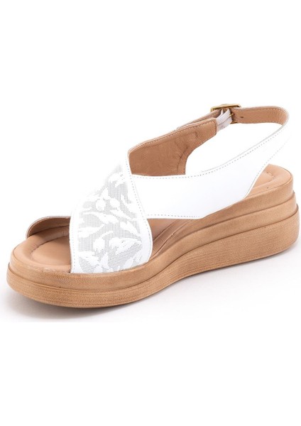 2409910 Kadın Sandalet fırsatları