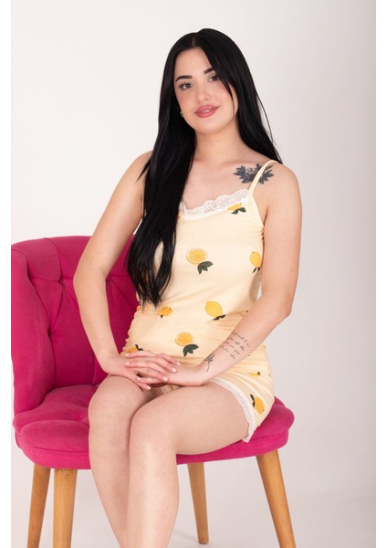 Kadın Limon Desenli Yumuşak Dokulu Penye Ip Askılı Şortlu Pijama Takımı