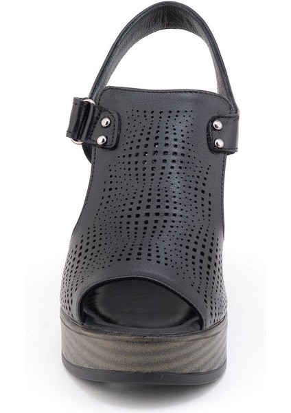 2310815 Kadın Sandalet modelleri