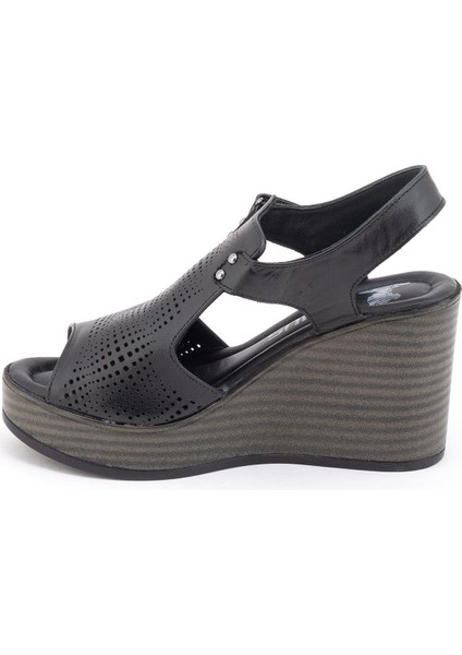 2310815 Kadın Sandalet indirimleri