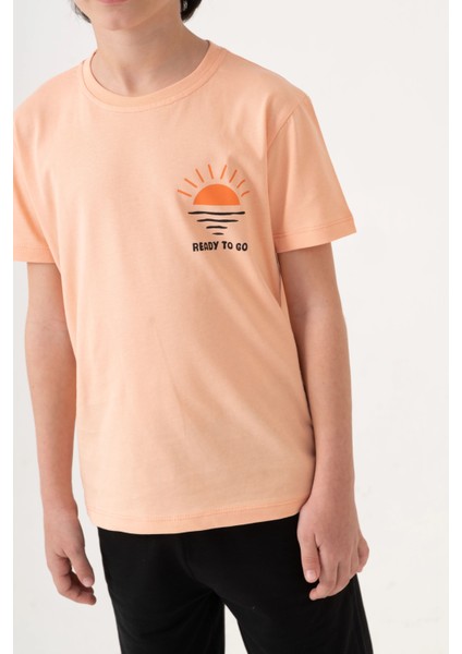 Beach Side Sırt Baskılı Erkek Çocuk Takım 50605 fırsatları