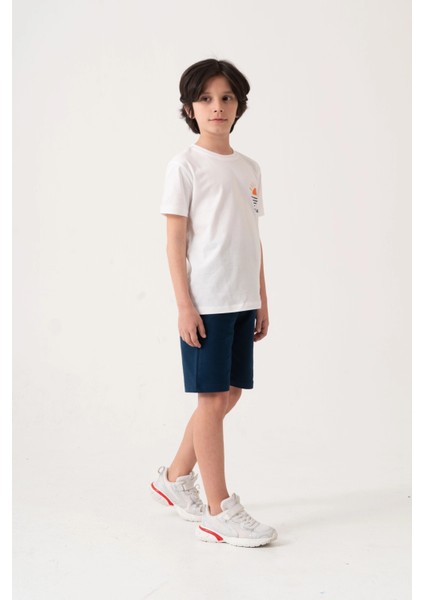 Beach Side Sırt Baskılı Erkek Çocuk Takım 50605 indirimleri