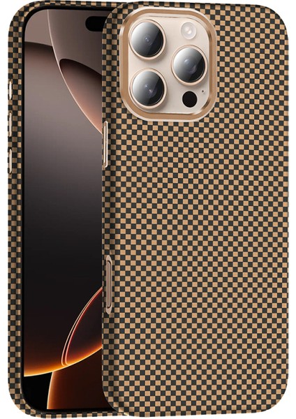 Apple iPhone 16 Pro Max Kılıf M-Safe Şarj Özellikli Karbon Fiber Görünümlü Gros Kapak