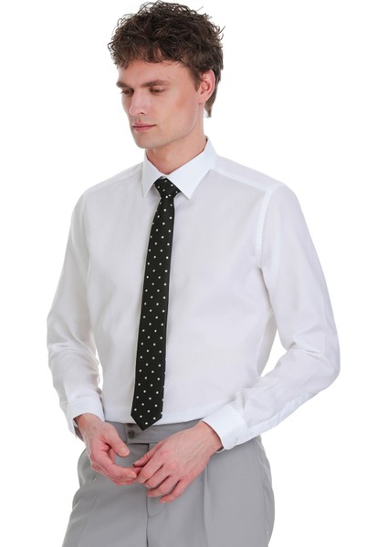 Beyaz Klasik Fit Slim Yaka Uzun Kollu Pamuklu Gömlek modelleri