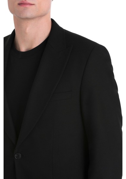 Siyah Slim Fit Sivri Yaka Klasik Takım Elbise