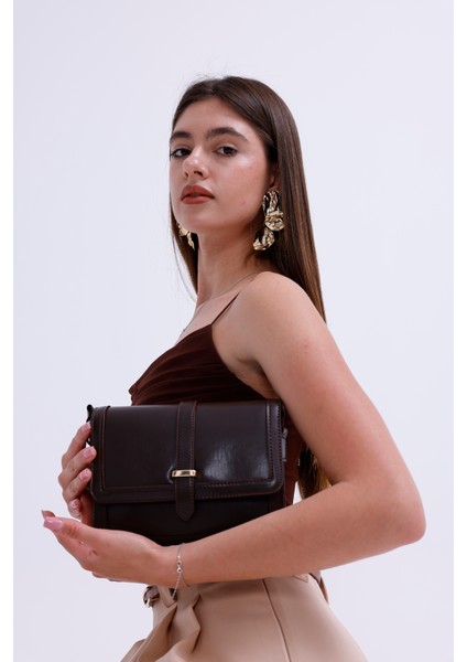 Kahverengi Retro 5 bölmeli Gold Tokalı Çanta