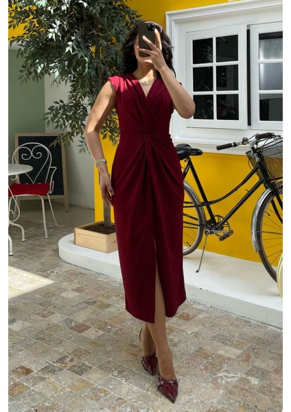 Bordo Yırtmaç Detaylı Kruvaze Yaka Kadın Elbise MG2417