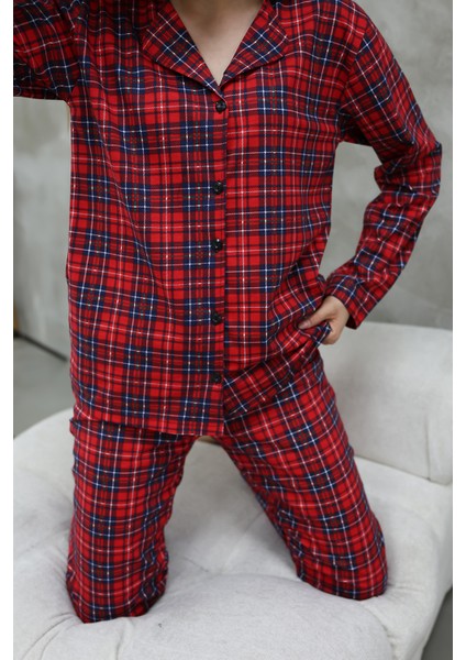 Pamuklu Düğmeli Gömlek Yakalı Pijama Takım