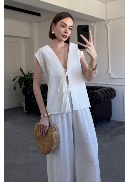 Kabartmalı Yelekli Tasarım Takım- Ekru fiyatları