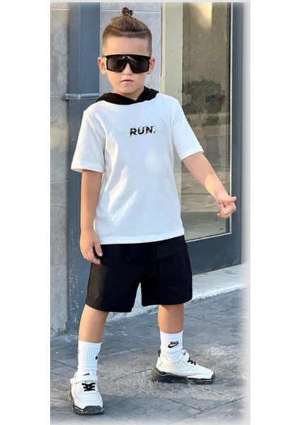Run Baskılı Kapüşonlu Şortlu Erkek Takım