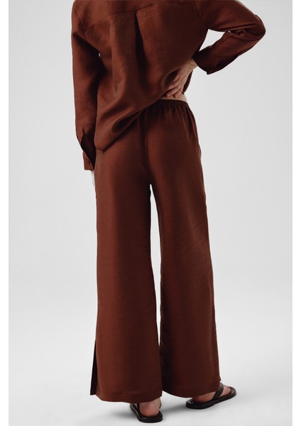 Kahverengi Paçası Yırtmaçlı Kadın Pantolon fırsatları