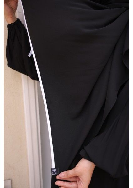 RANA ABAYA & Siyah