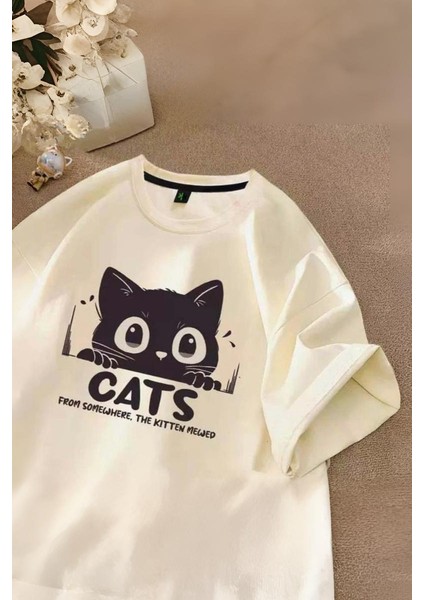 Bej Cats From Somewhere Unisex T-Shirt