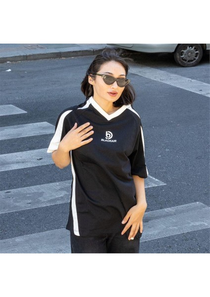 Beyaz Şeritli Siyah Blackair Retro (Unisex) T-Shirt fiyatları