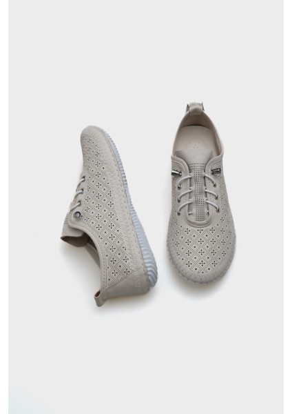 Gwen Saraçlı Lazerli Hakiki Deri Kadın Ayakkabı fırsatları