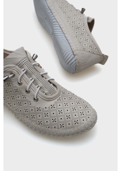 Gwen Saraçlı Lazerli Hakiki Deri Kadın Ayakkabı indirimleri