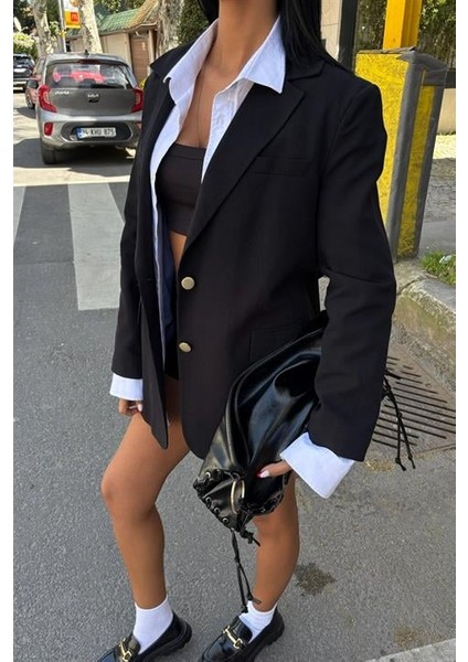 Uzun Kollu ve Düğme Kapamalı Kruvaze Yakalı Oversize Blazer Kadın Keten Ceket Siyah