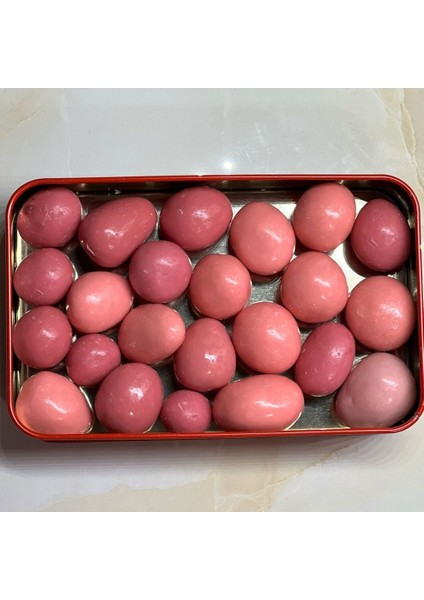 Çi̇lek Aromalı Çi̇kolatalı Çi̇lek Draje 500 gr modelleri