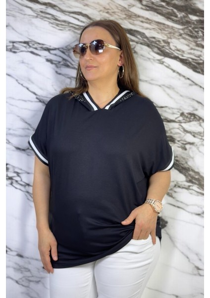 Kapşonu Taş Süslemeli Kol Ağızları Ribanalı Büyük Beden Bluz fiyatları