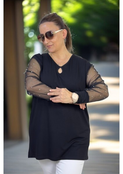 Kolları Inci Süslemeli V Yaka Büyük Beden Bluz fiyatları