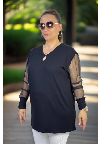 Kolları Inci Süslemeli V Yaka Büyük Beden Bluz modelleri