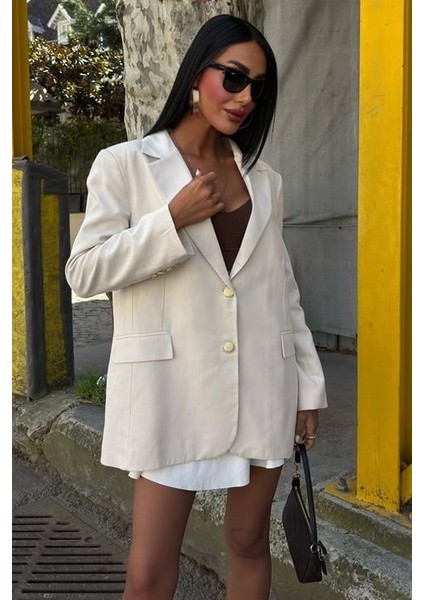 Uzun Kollu ve Düğme Kapamalı Kruvaze Yakalı Oversize Blazer Kadın Keten Ceket Ekru fiyatları