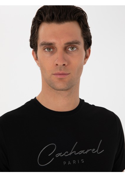 Erkek Siyah Slim Fit Bisiklet Yaka T-Shirt 50310035-VR046