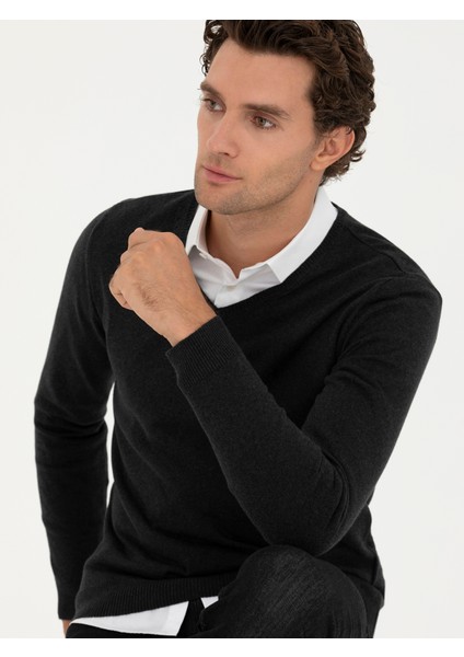 Erkek Antrasit Melanj Slim Fit V Yaka Basic Triko Kazak 50231721-VR081