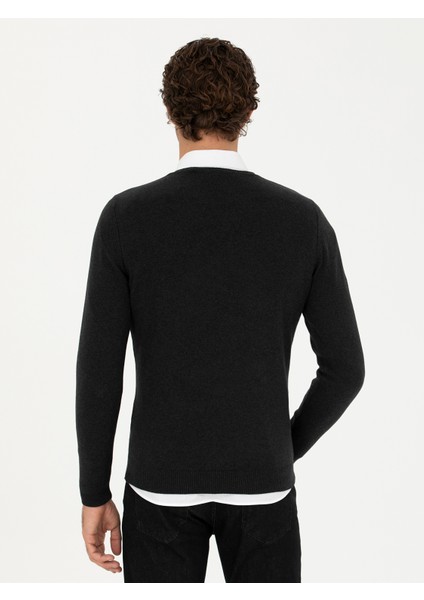 Erkek Antrasit Melanj Slim Fit V Yaka Basic Triko Kazak 50231721-VR081