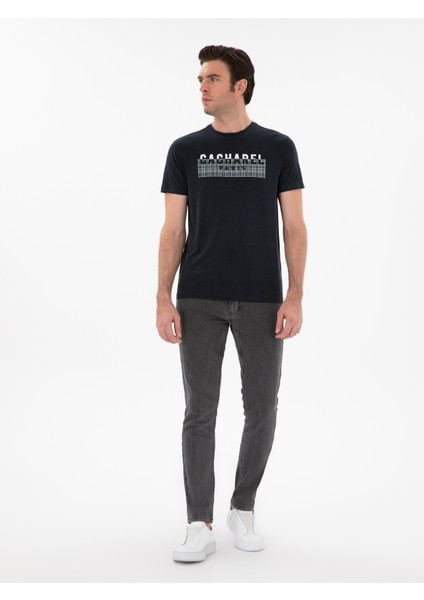 Erkek Siyah Slim Fit Bisiklet Yaka Desenli T-Shirt 50302274-VR046