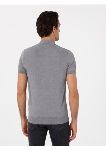Erkek Gri Slim Fit Fermuarlı Polo Yaka Triko T-Shirt 50300817-VR024 indirimleri