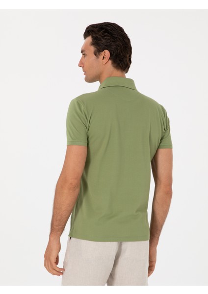 Erkek Açık Yeşil Slim Fit Polo Yaka Pamuklu Basic T-Shirt 50300934-VR092