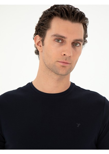 Erkek Lacivert Slim Fit Bisiklet Yaka Merserize Basic T-Shirt 50305451-VR033