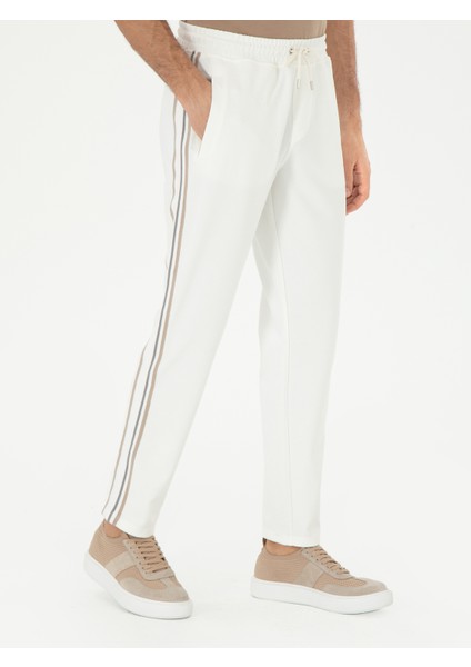 Erkek Ekru Regular Fit Düz Paça Eşofman Altı 50300970-VR019